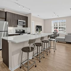 Spacious Group Getaway Near IU & Memorial Stadium
