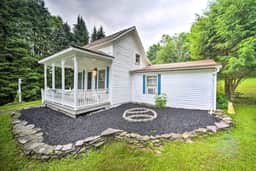Historic Charm Near Dreams Park | Grill & Fire Pit