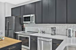 Nashville Designer PH City Views + Rooftop Access