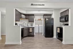 New! Modern Comforts near USC & Riverwalk Trails