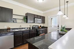 Spacious Cottage Near A&M with Resort Features
