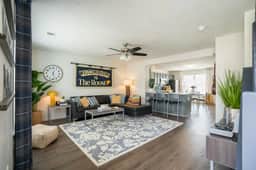 Specious & Perfect for Extended Stays near USC
