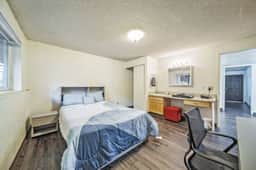 WSU HomeBase Comfortable Stay Minutes from Airport