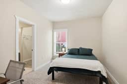Bring the group! | Comfort-First Cottage Living - Image 5