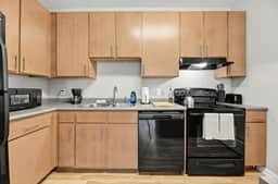 Modern Stay near UTSA | Pool & Basketball Court - Image 2