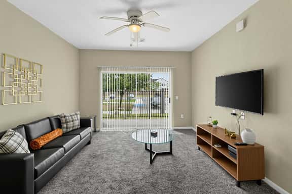 Comfort Meets Convenience | Pool + Near UTSA - Image 1