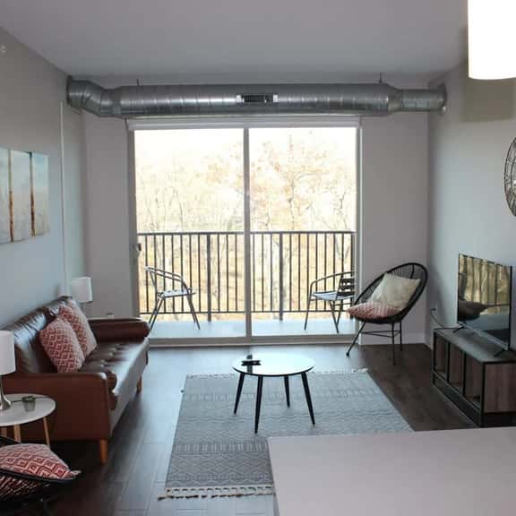 Modern Campustown Retreat Near ISU & Stadium - Image 1
