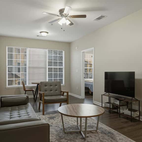 New! Modern Stay Across from UNC-P | Pool & Gym! - Image 1