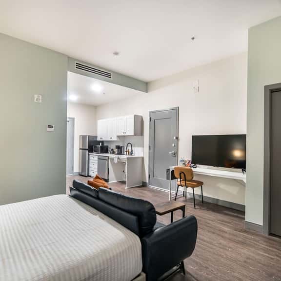Right Next To Atrium Hospital | ADA-Friendly Stay - Image 1