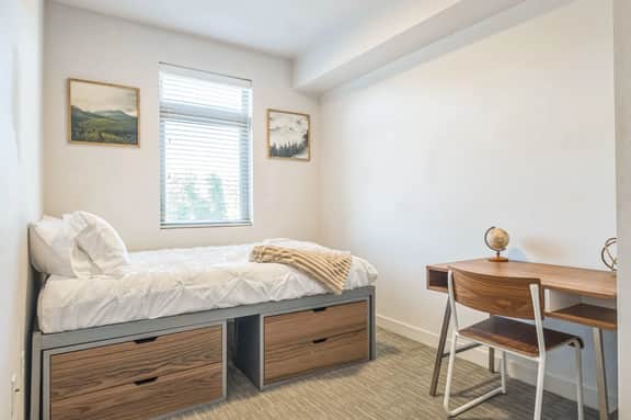 Charming Stay Near Downtown & Greenbelt