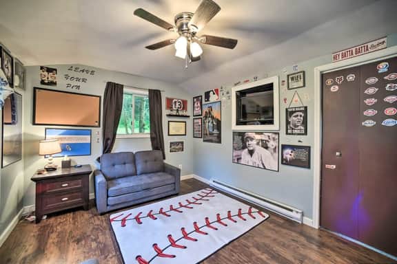 Historic Charm Near Dreams Park | Grill & Fire Pit