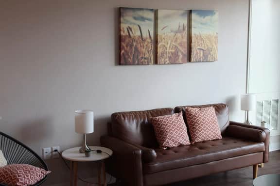 Modern Campustown Retreat Near ISU & Stadium