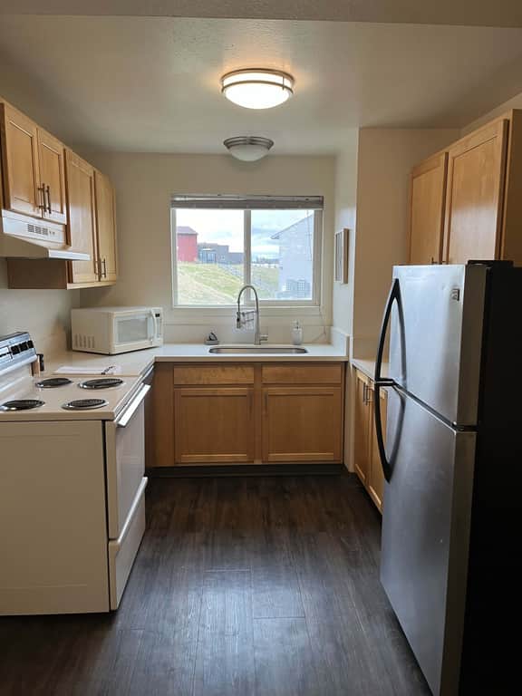 WSU HomeBase Comfort & Convenience Near Airport