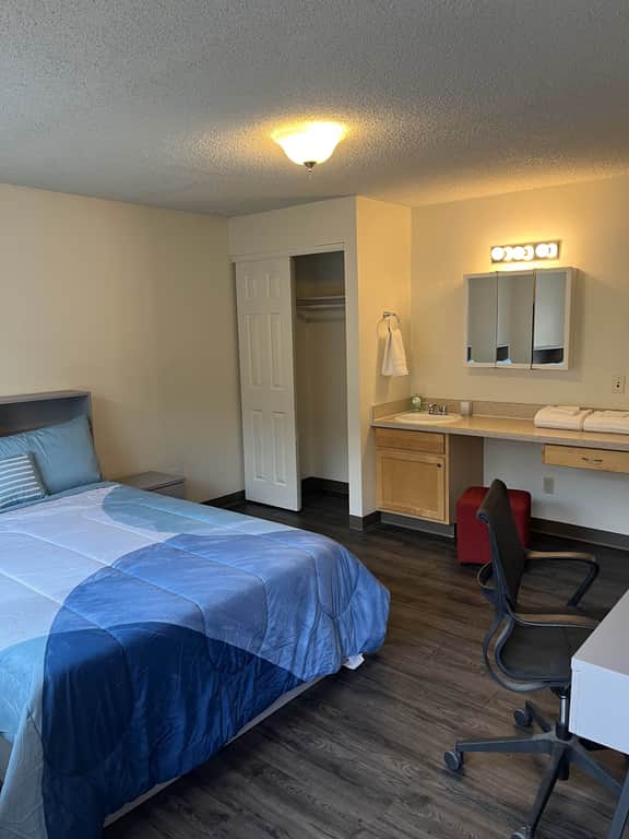 WSU HomeBase Comfort & Convenience Near Airport
