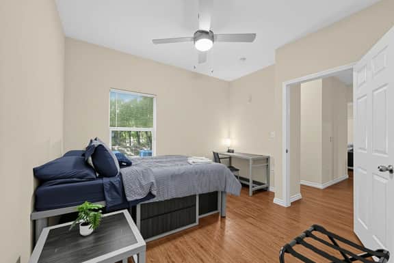 Modern Campus Retreat Near UNT & Downtown Denton - Image 3