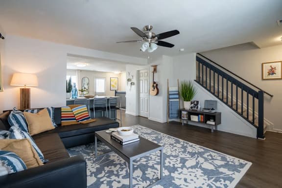 Specious & Perfect for Extended Stays near USC